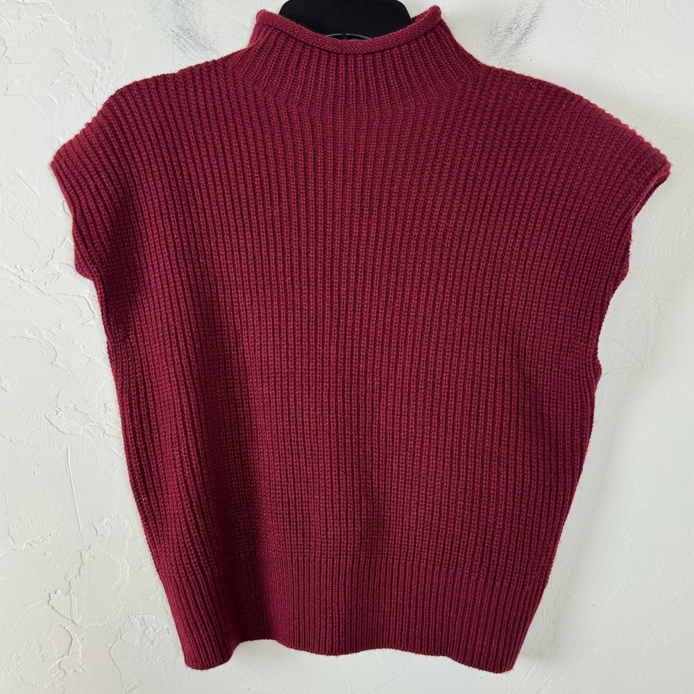 Anthropologie Bishop + Young Pullover Sweater Vest Padded Shoulder Maroon Red